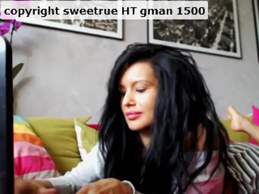 SweetRue show preview