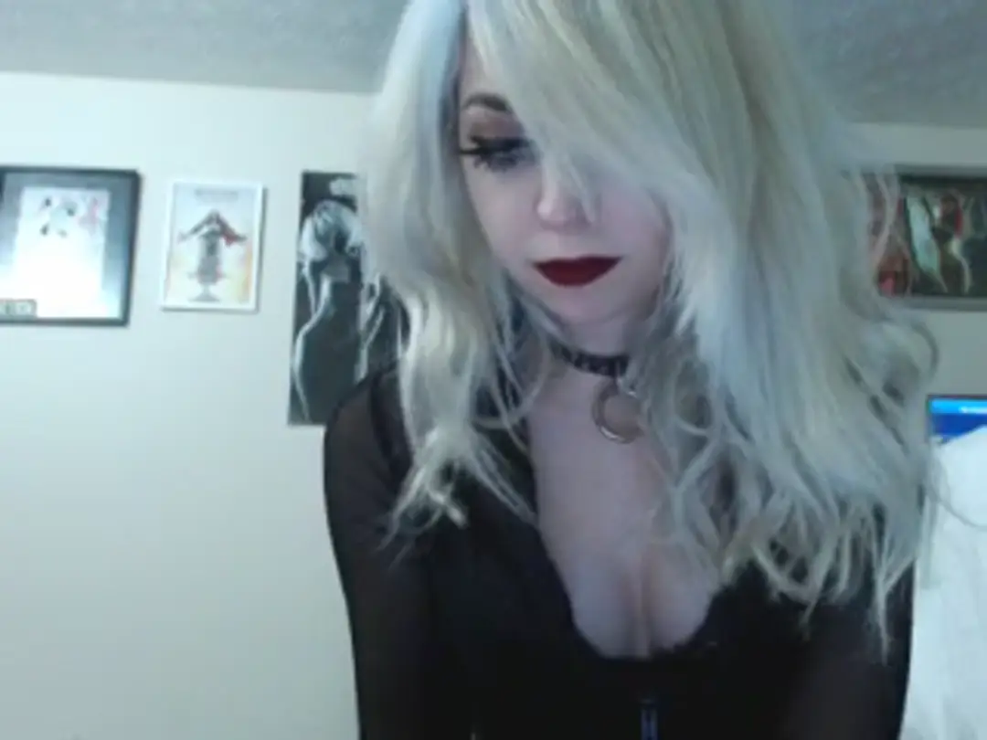 DarcyNycole show preview