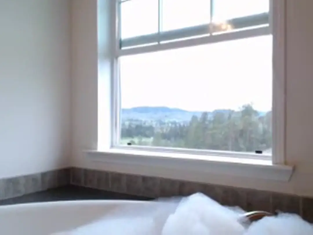 PamellaClaire show preview