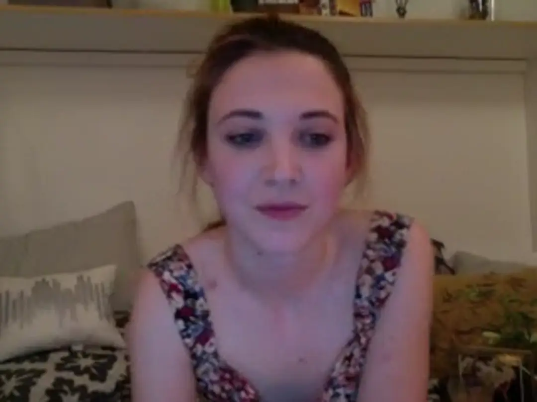 ShyPoppyxoxo show preview