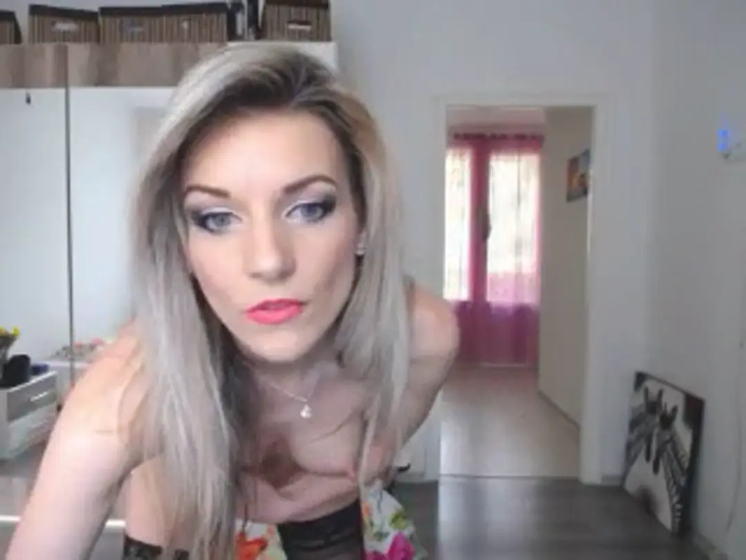 LauraSins video #65713