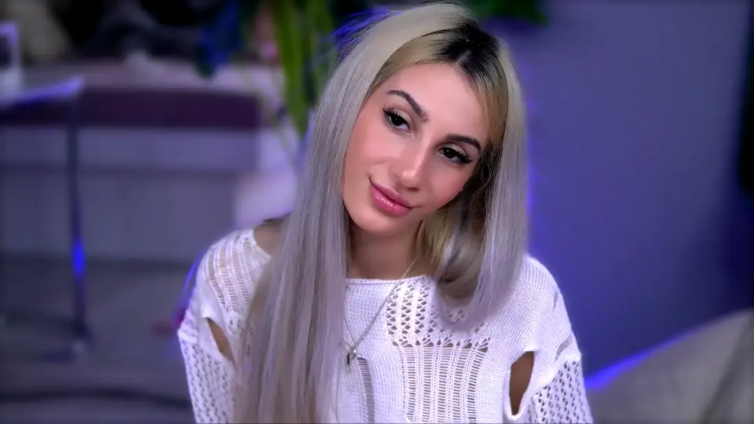 AwaLynch video #1598