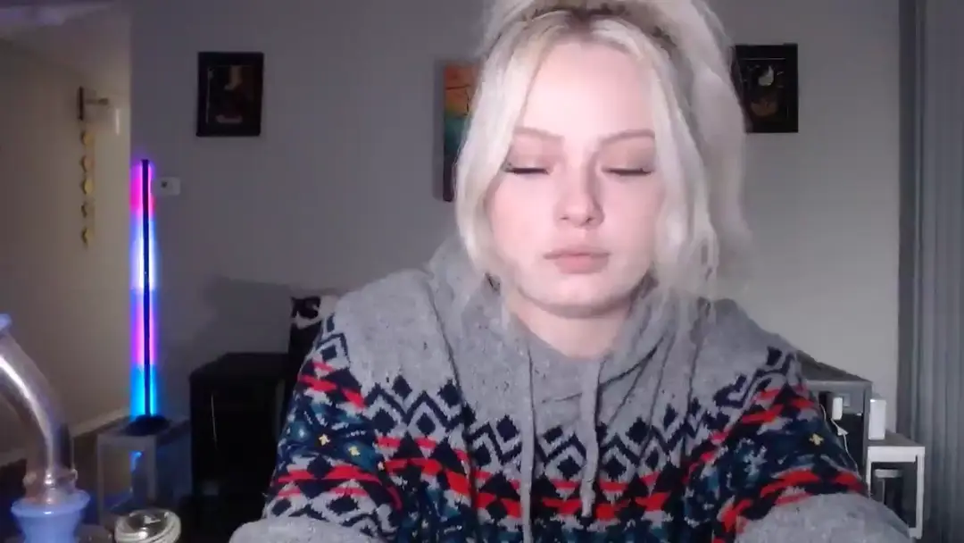 thtoneblonde image