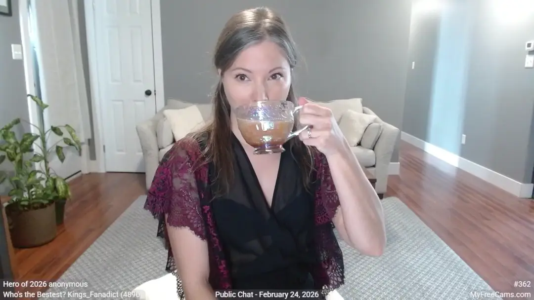 KellyHeart show preview