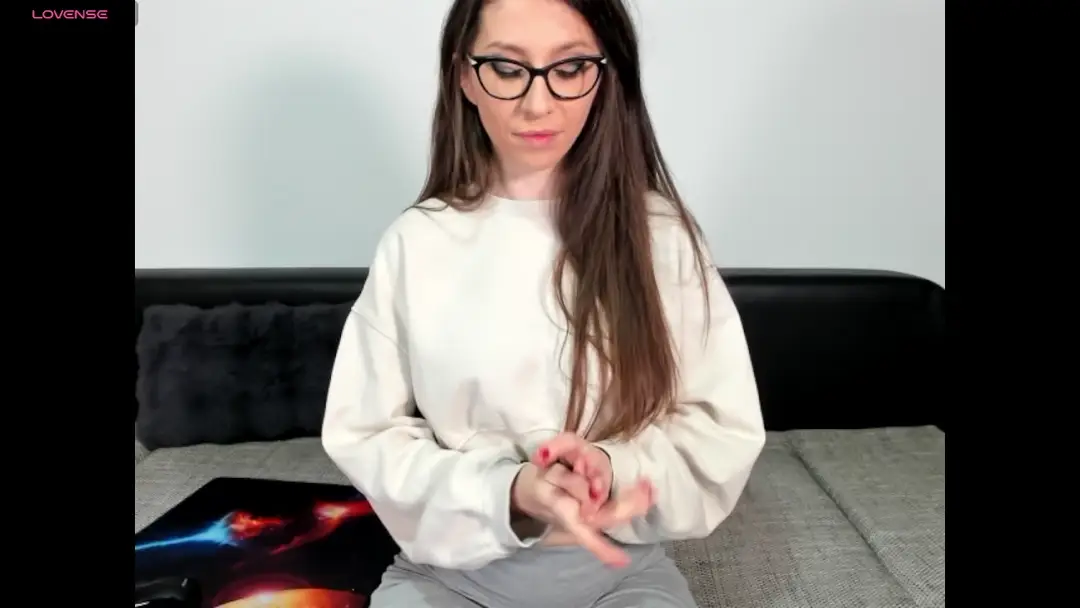 MaraBliss show preview