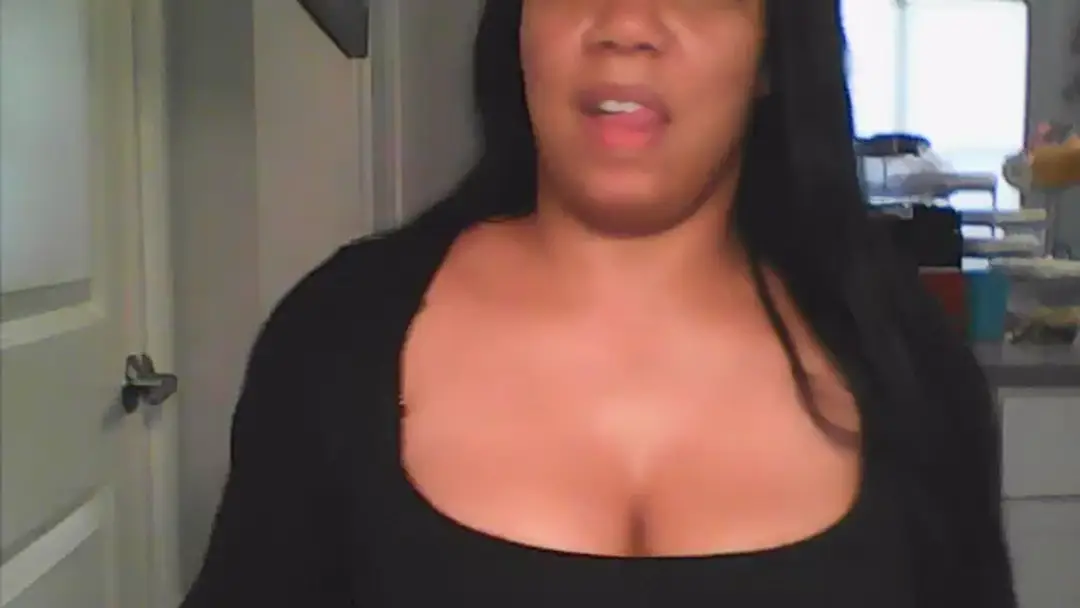 Mariahhoney2k show preview
