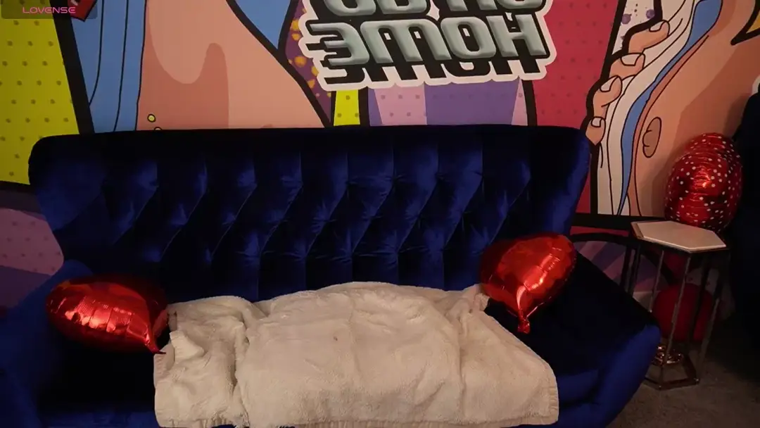 Alice_Krass show preview