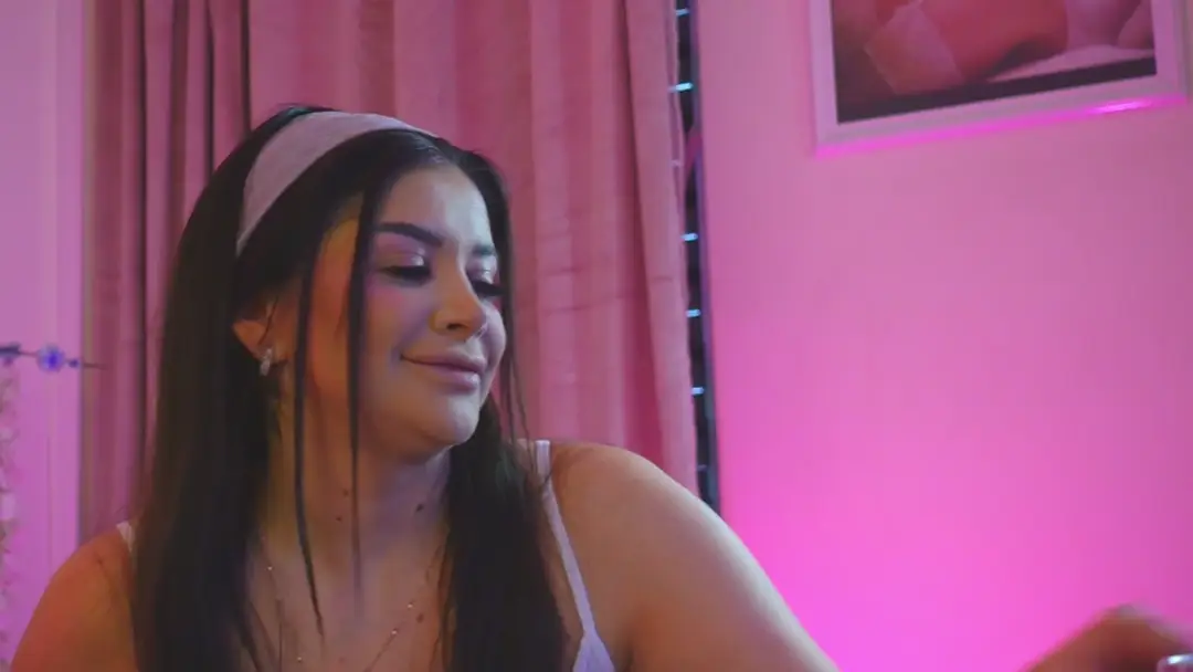 curvydesire image
