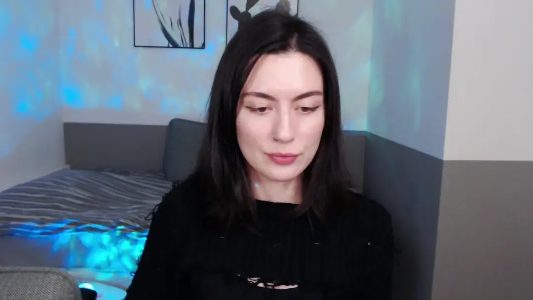 HeyAriel show preview