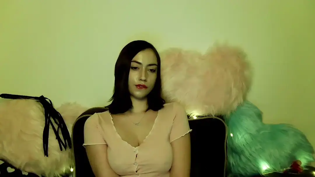 KaylaGold show preview