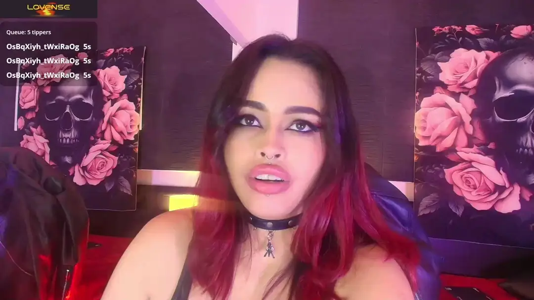 EvaaFoxxy show preview