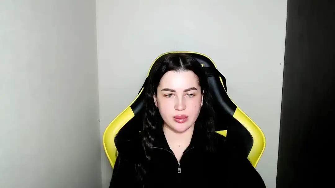 HelliBond show preview