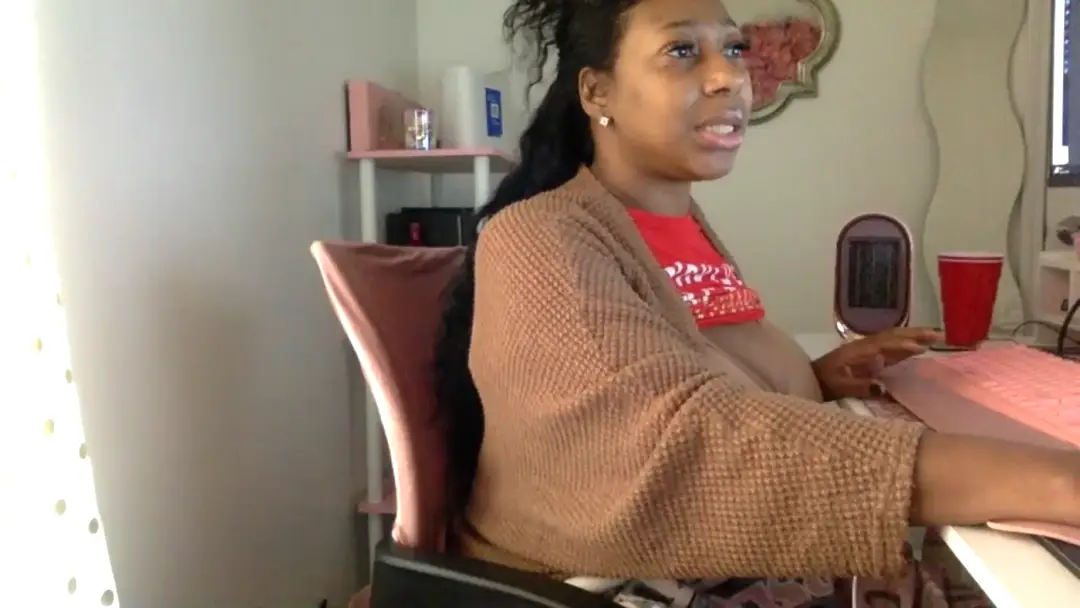 MadamGlam video #9352