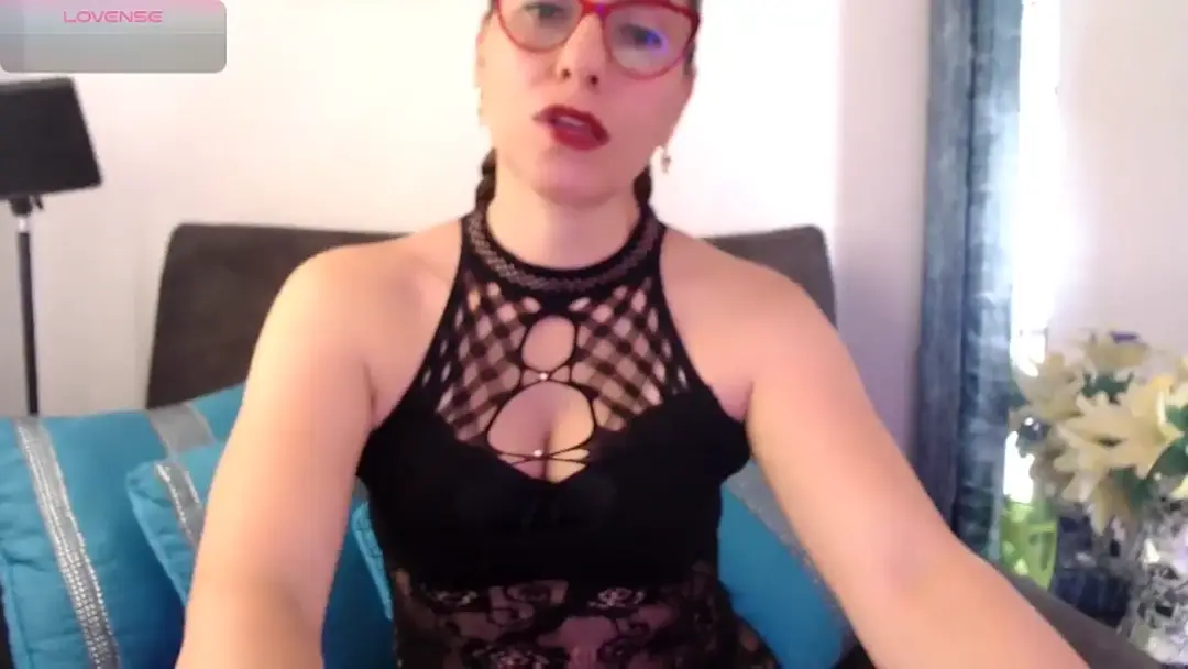 Sandrylove show preview