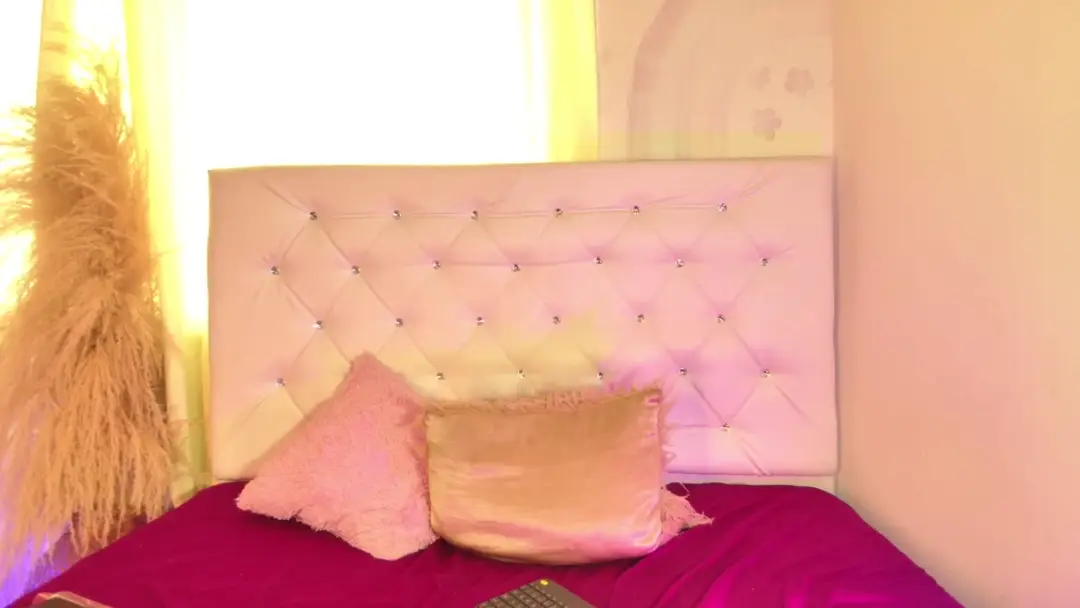 Tatixxxvega show preview