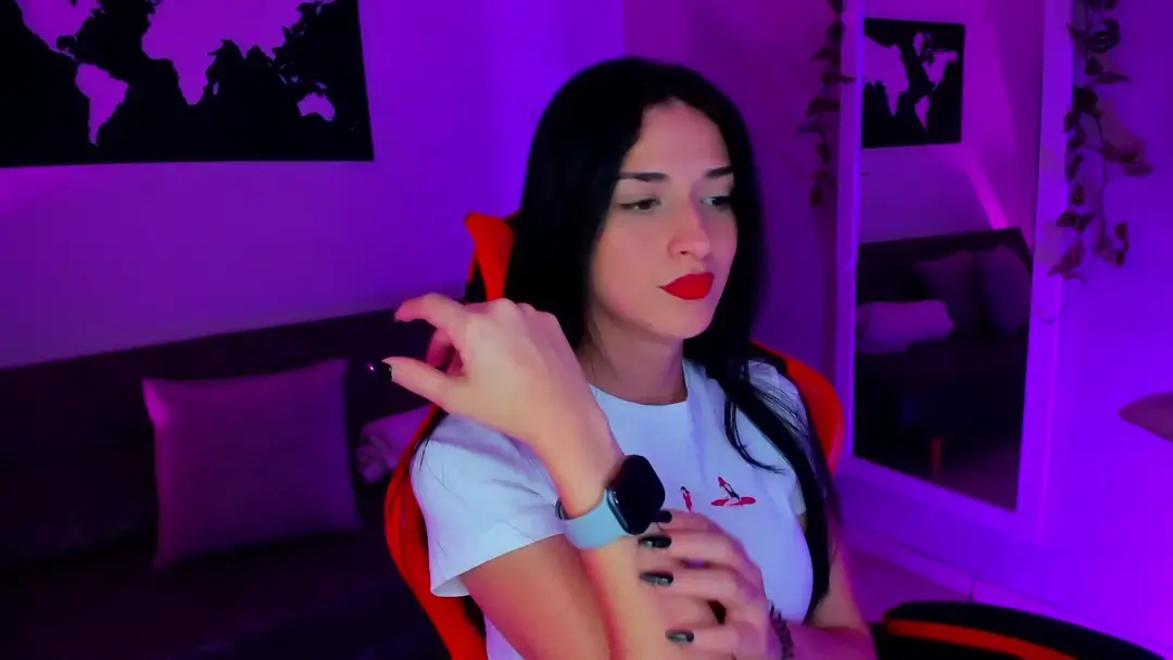 ZoeValencia show preview