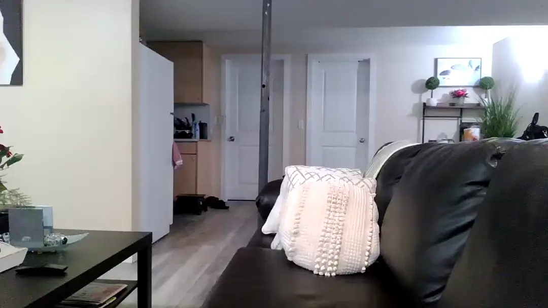 AsianPleasure show preview