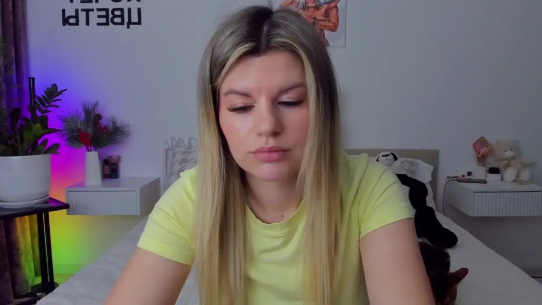 DOMINICA_MINI show preview