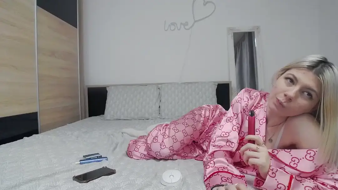 Inocentangel2 show preview