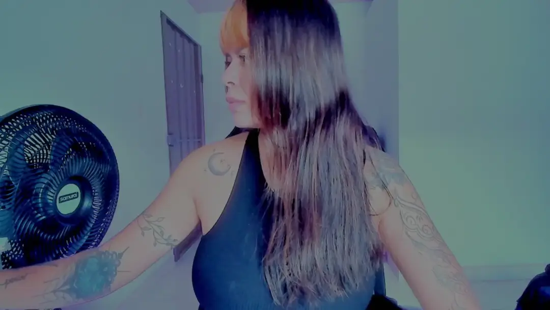 Ivana_Riv show preview