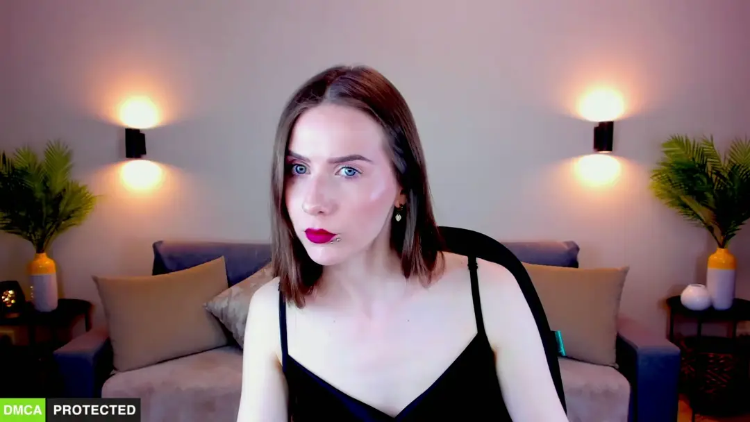 TheWoman video #11215