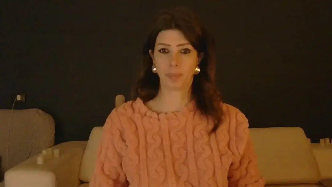 WhiteQueen888 show preview