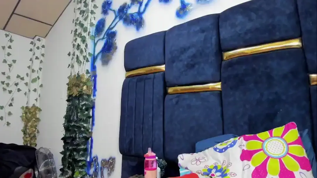 Chrishadoll show preview