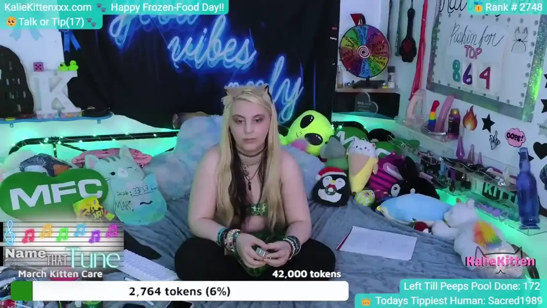 KalieKitten show preview