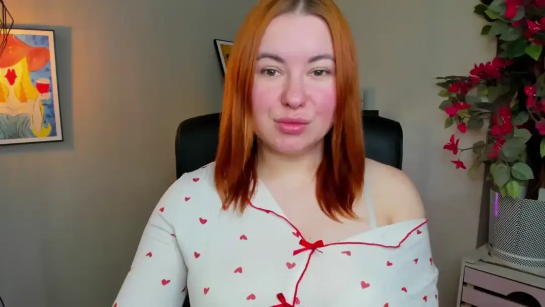 LAYLAgold1 show preview