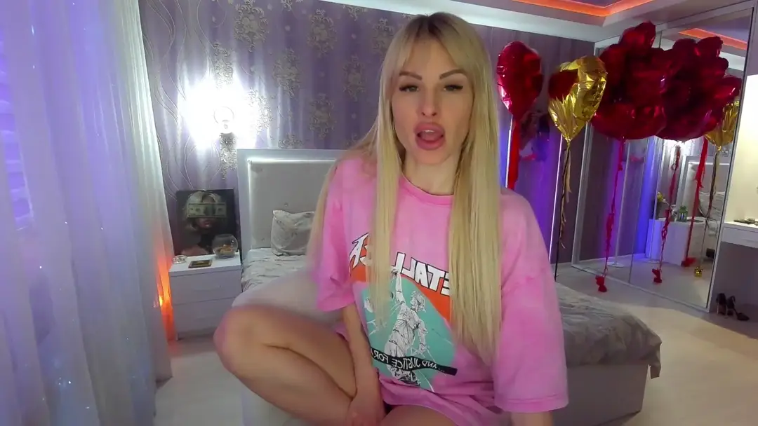 MirandaaQueen show preview