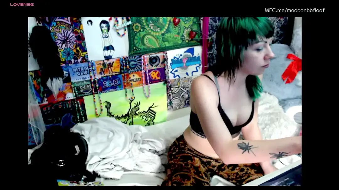 moooonbbfloof video #13793