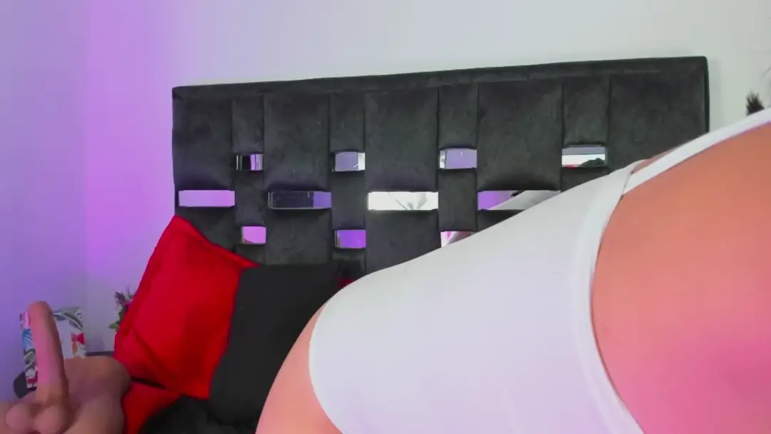 SussySunny_ show preview