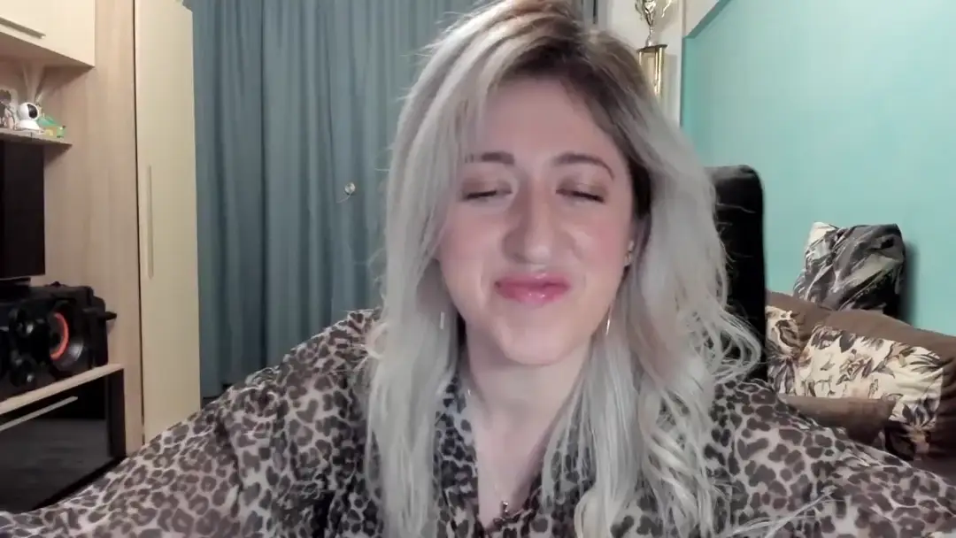 SweetDelia_ show preview