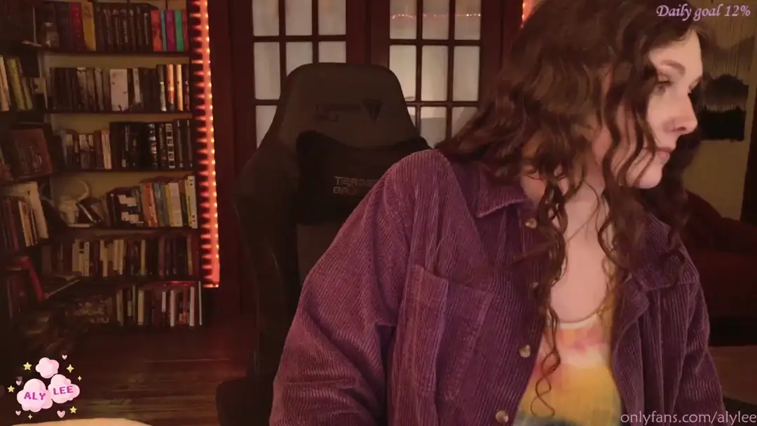 AlyLee_ video #17946