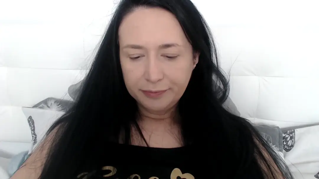 AnaKarla show preview