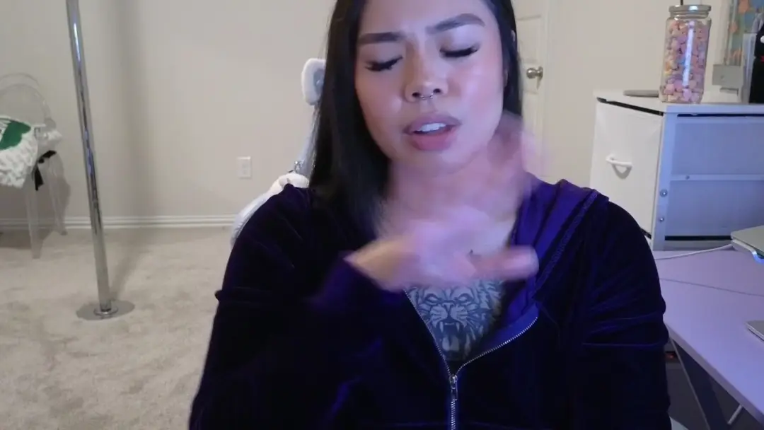 dolllface video #15551