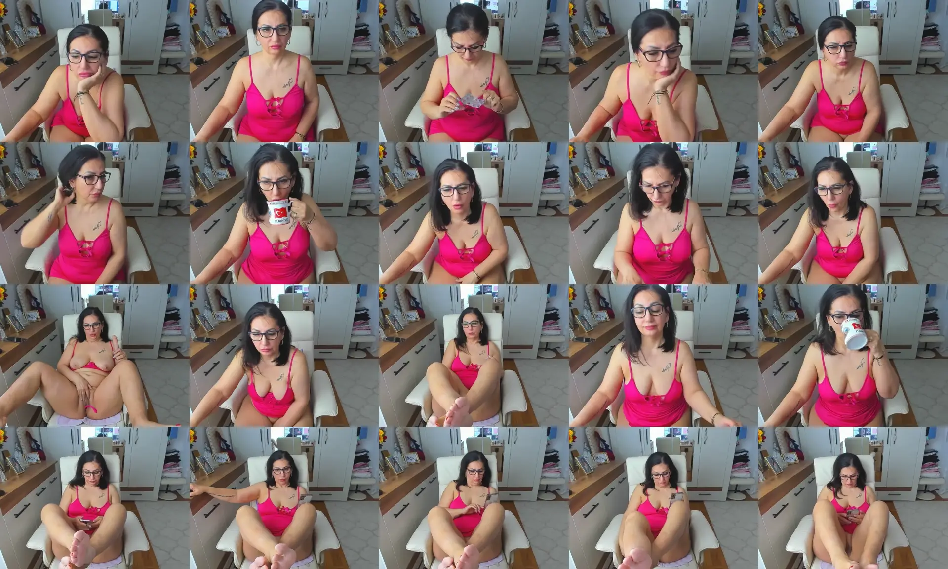 KarenHotMilf photo contact sheet