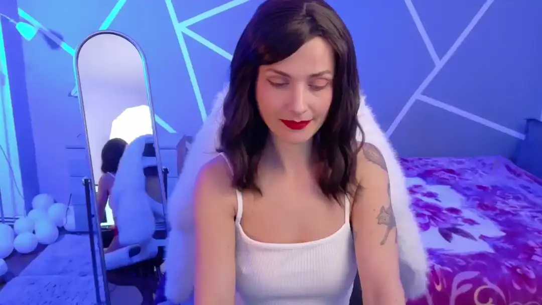 Sylvianyvelle show preview