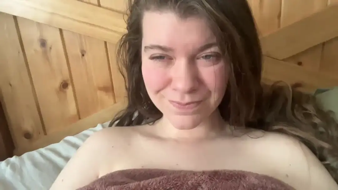 Trixiegirl3 show preview