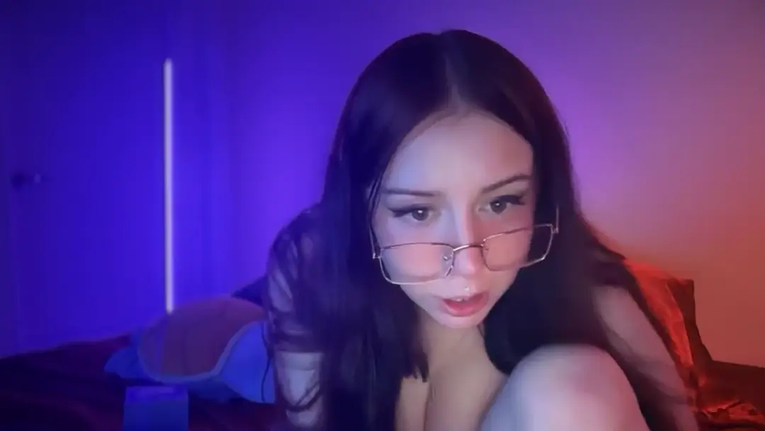 Vixendrips video #15750