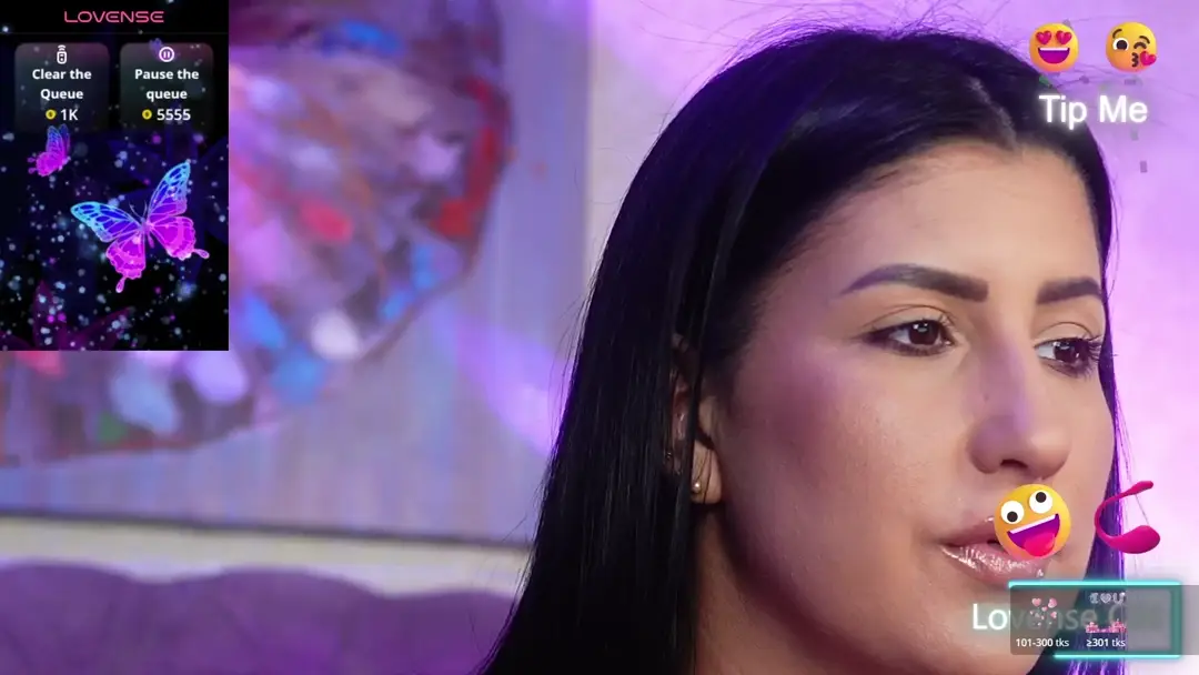 AshleyClaire show preview