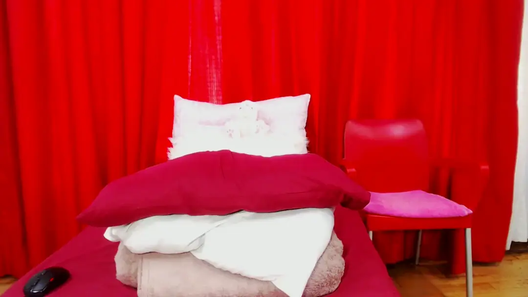 BustyBoobsxxx show preview