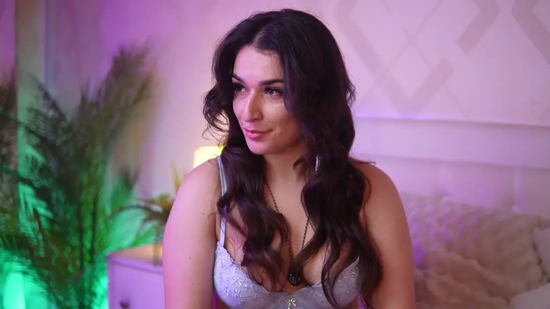 EmmaDallas show preview