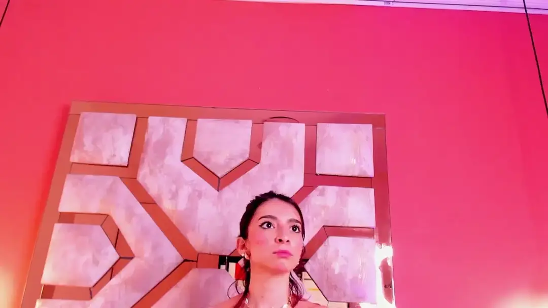 Justmia1 show preview