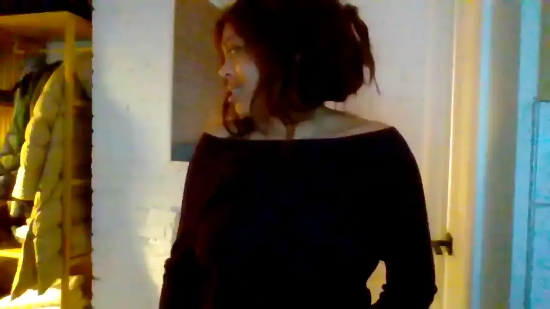 MiaMuffn show preview