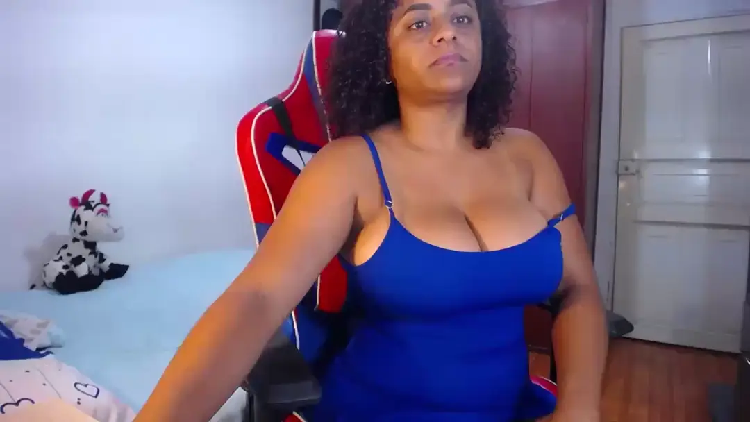 NairoviHot show preview