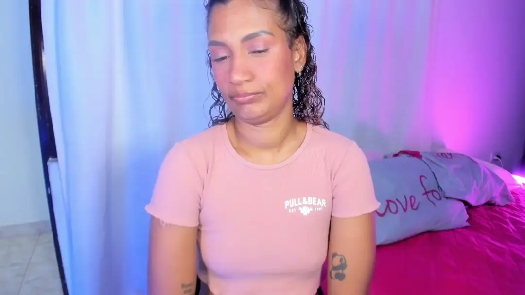 SarahFlowerss show preview