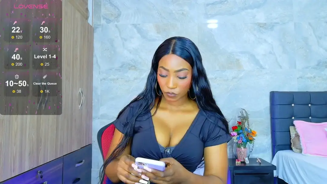 Taliana111 show preview