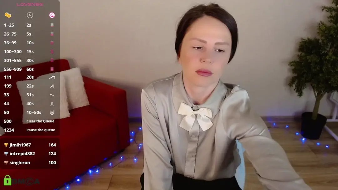 VickyH0ney show preview