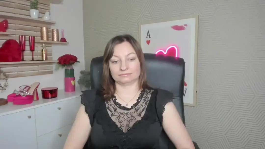 Cum4Angela show preview